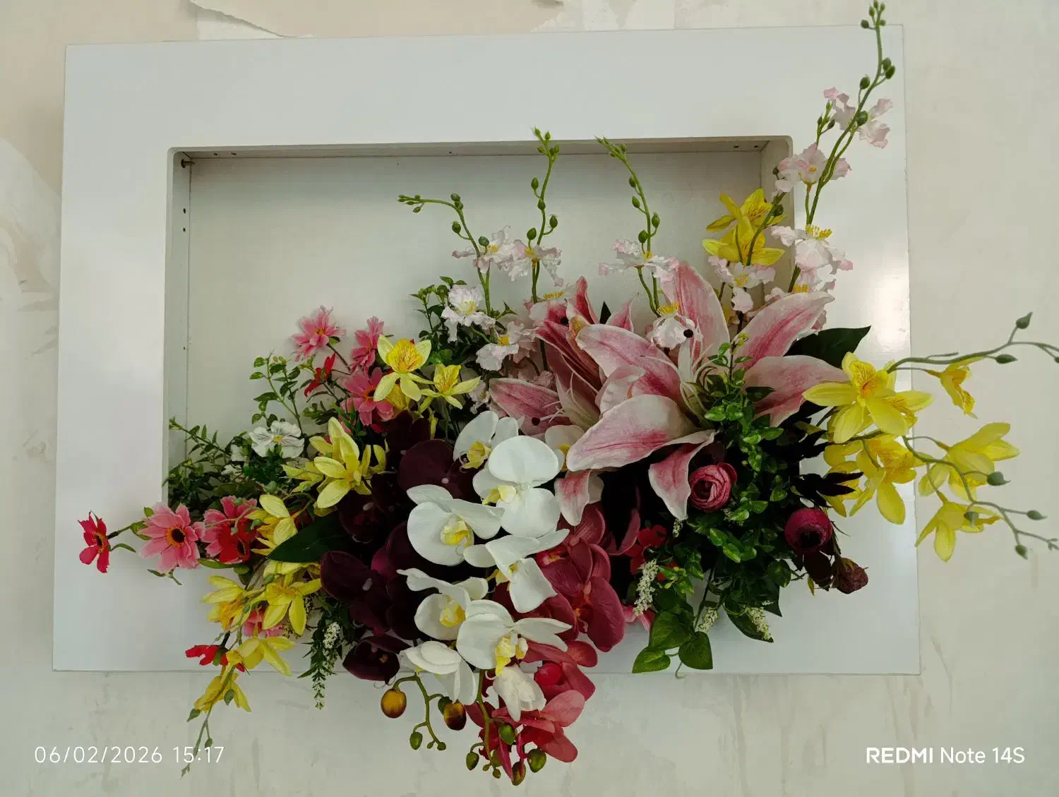 تابلو گل|گل مصنوعی|قم, شهرک قدس|دیوار