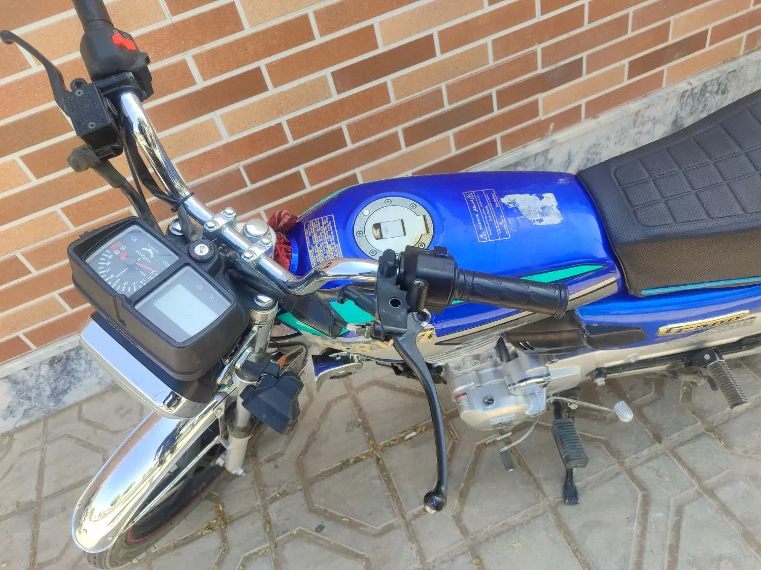 موتور دزدیده شده با پیدا کردن مژدگانی دریافت کنید|موتورسیکلت|گناباد, |دیوار