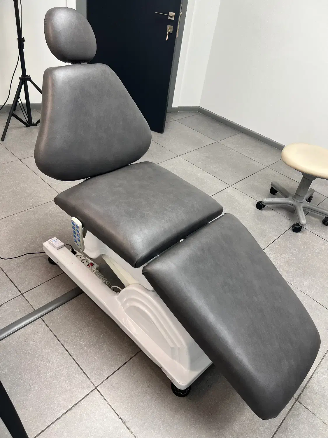 صندلی برقی دو موتوره و سه موتوره|پزشکی|تهران, الهیه|دیوار