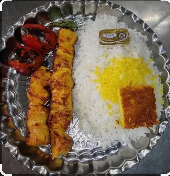 کارگر ساده برای تهیه غذا|استخدام خدمات فروشگاه و رستوران|تهران, اختیاریه|دیوار