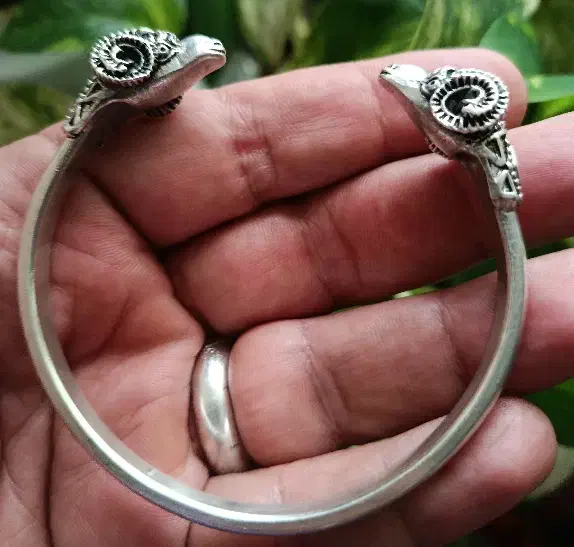 عقیق یمنی کهنه باباقوری وتسبیح سلسبیل نواب|جواهرات|تهران, هفت چنار|دیوار