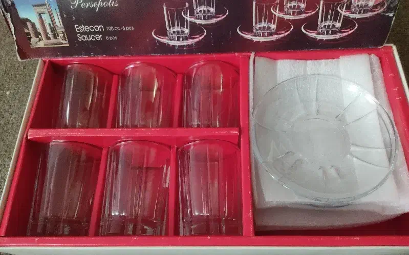 استکان وبشقاب|ظروف سرو و پذیرایی|اصفهان, خرم|دیوار