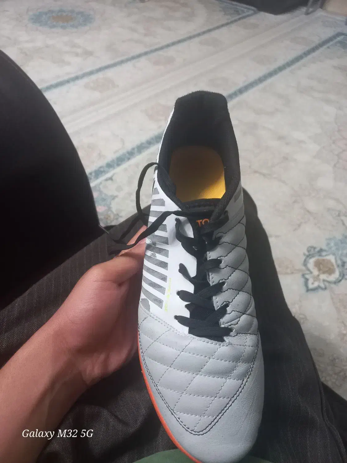 کفش فوتسال ویتنام|کیف، کفش، کمربند|الوند, |دیوار