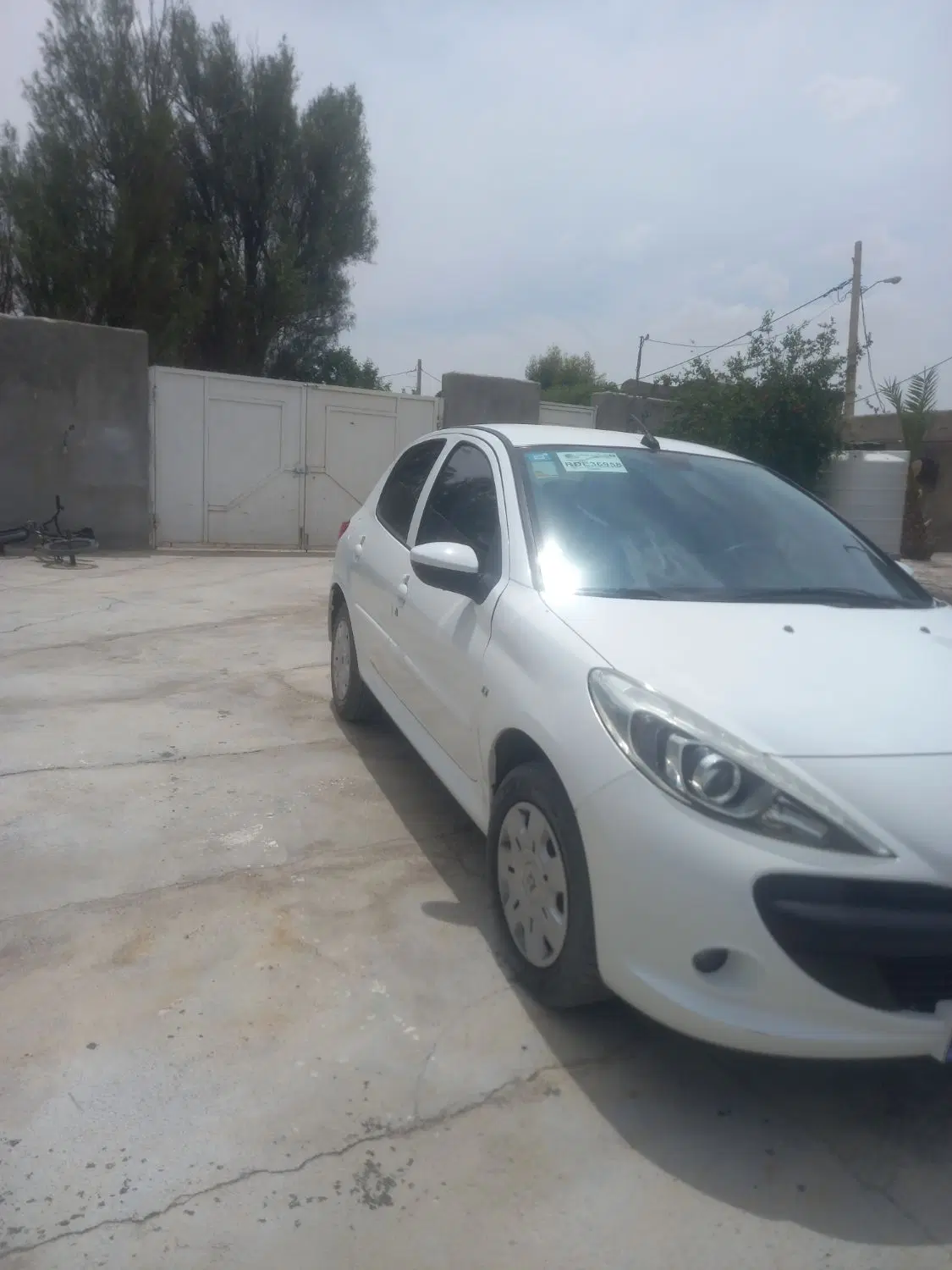 پژو۲۰۷|خودرو سواری و وانت|ارسنجان, |دیوار