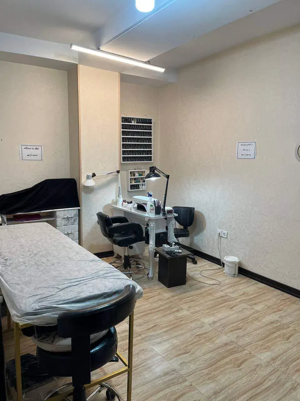 اجاره اتاق (سالن زیبایی)|اجارهٔ دفتر کار، اتاق اداری، مطب|محمدشهر, محمدشهر|دیوار