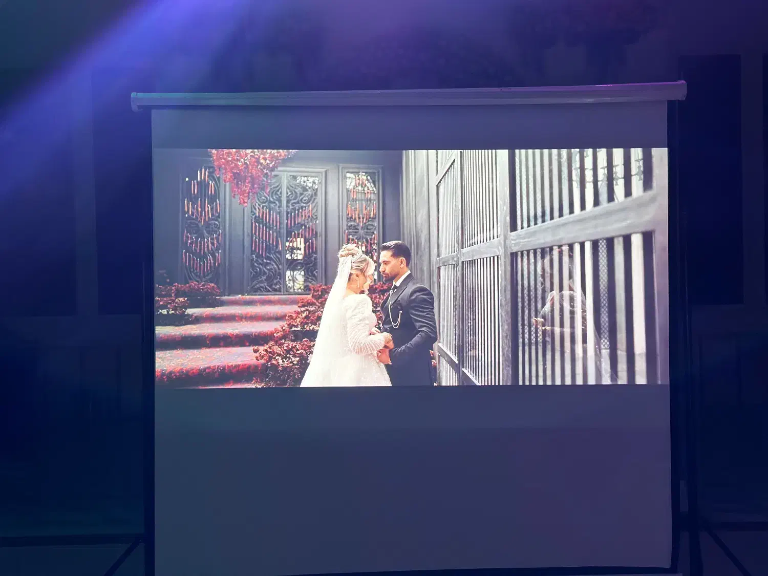 ویدئو پروژکتور تالار/رستوران/سینما|تلویزیون و پروژکتور|خرم‌آباد, |دیوار