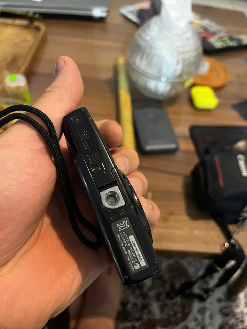 دوربین کانن|دوربین عکاسی و فیلم‌برداری|اندیشه, شهرک مریم|دیوار