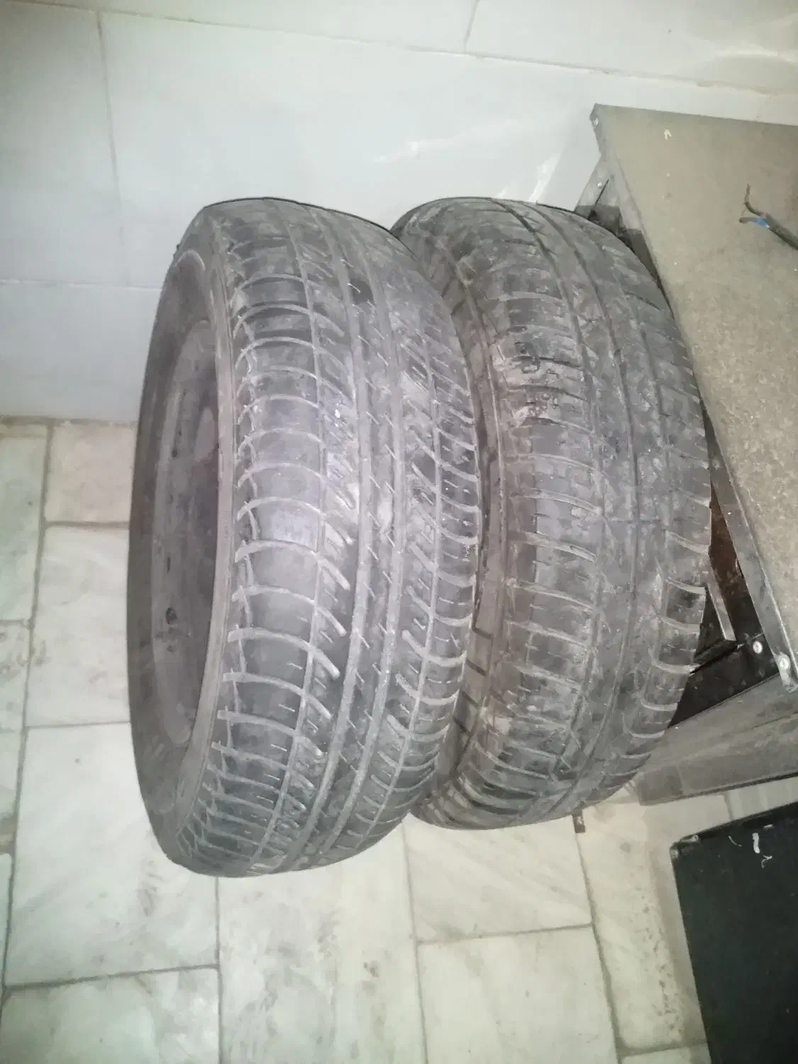 رینگلاستیک|کالسکه و لوازم جانبی|قم, چهل درخت‎|دیوار