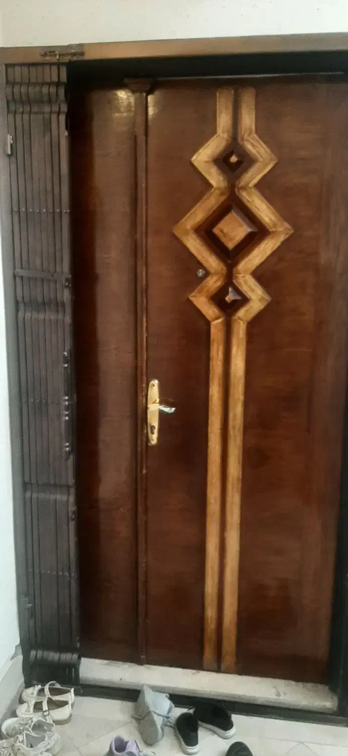 درب کشویی اکاردیونی درب چوبی|مصالح و تجهیزات ساختمان|مشهد, حسابی جنوبی (شهرک غرب)|دیوار