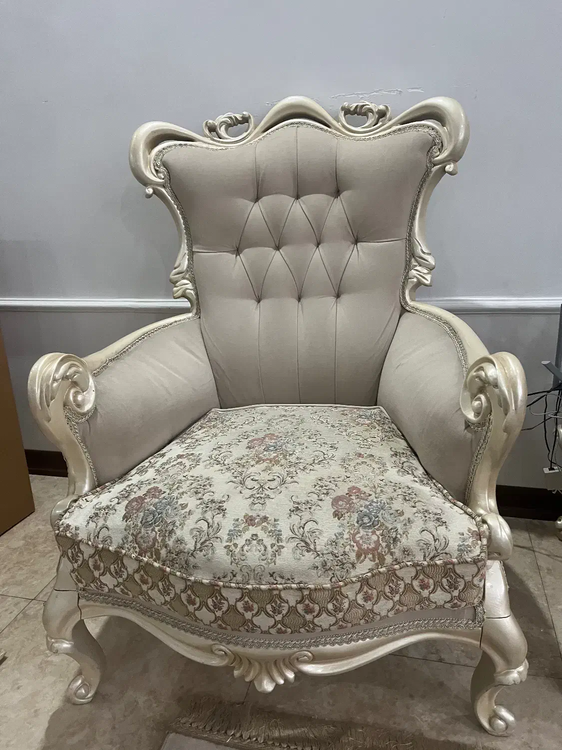 مبل سلطنتی|مبلمان خانگی و میز عسلی|ورامین, ورامین|دیوار