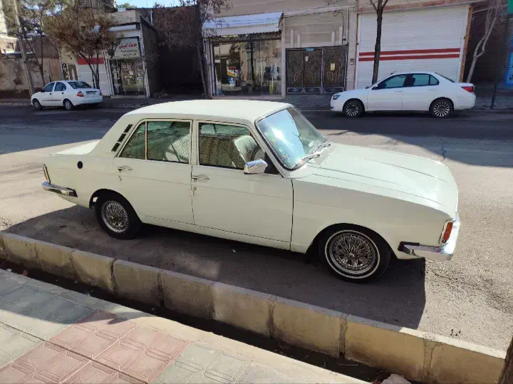 پیکان|خودرو سواری و وانت|قائن, |دیوار