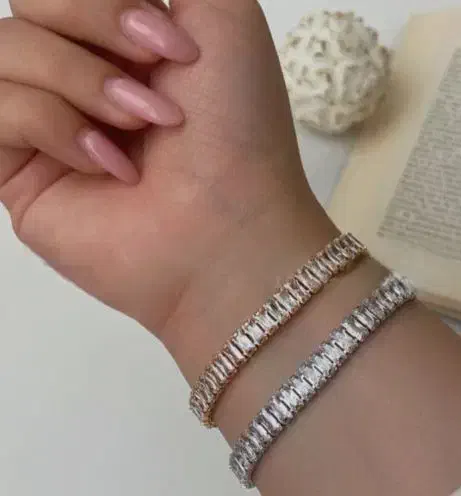 فروش ویژه زیورآلات( گالری سلنا) مجتمع ستاره ـ یزد|بدلیجات|یزد, |دیوار