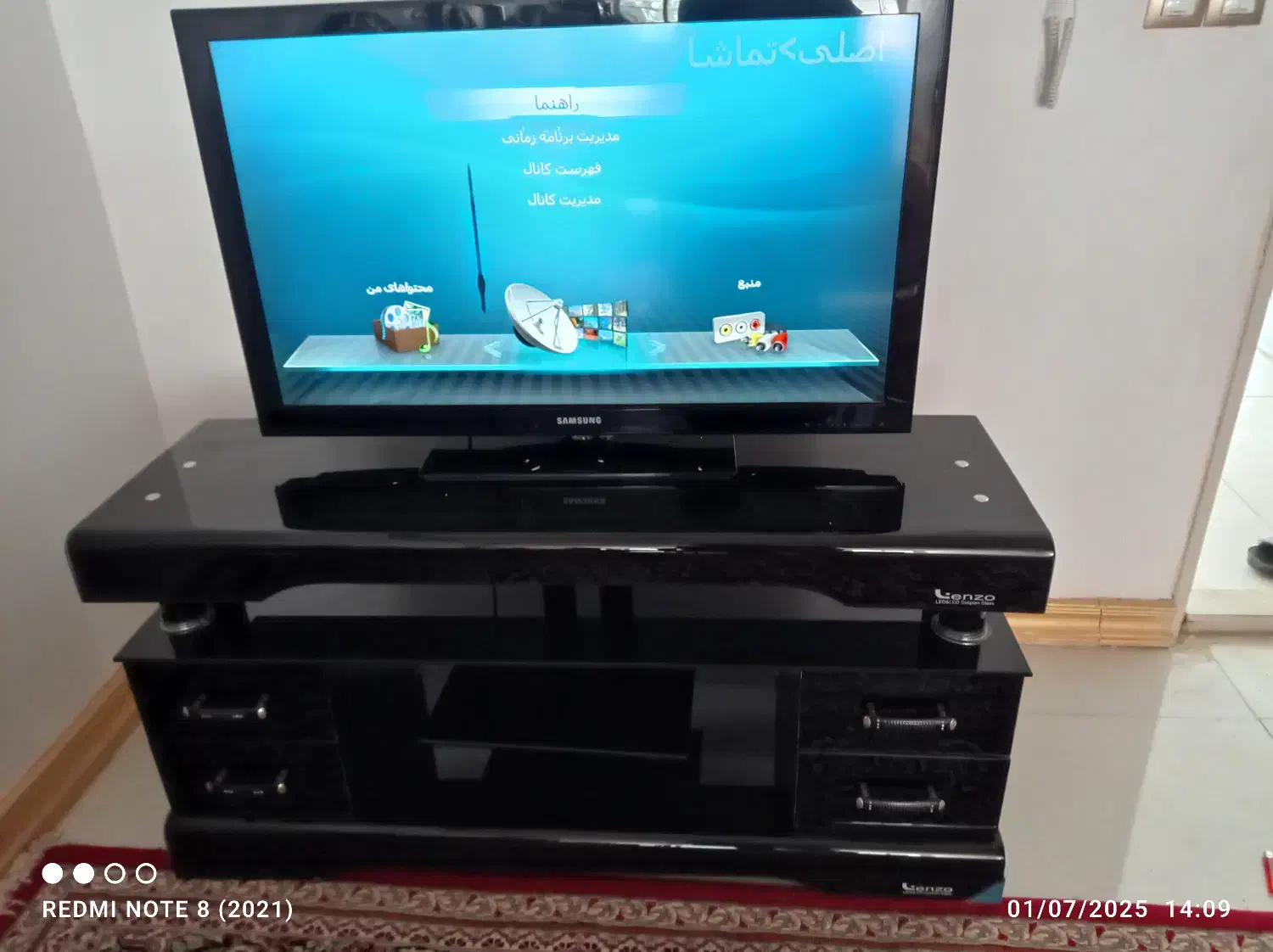 تلویزیون 40اینج|تلویزیون و پروژکتور|بروجرد, |دیوار