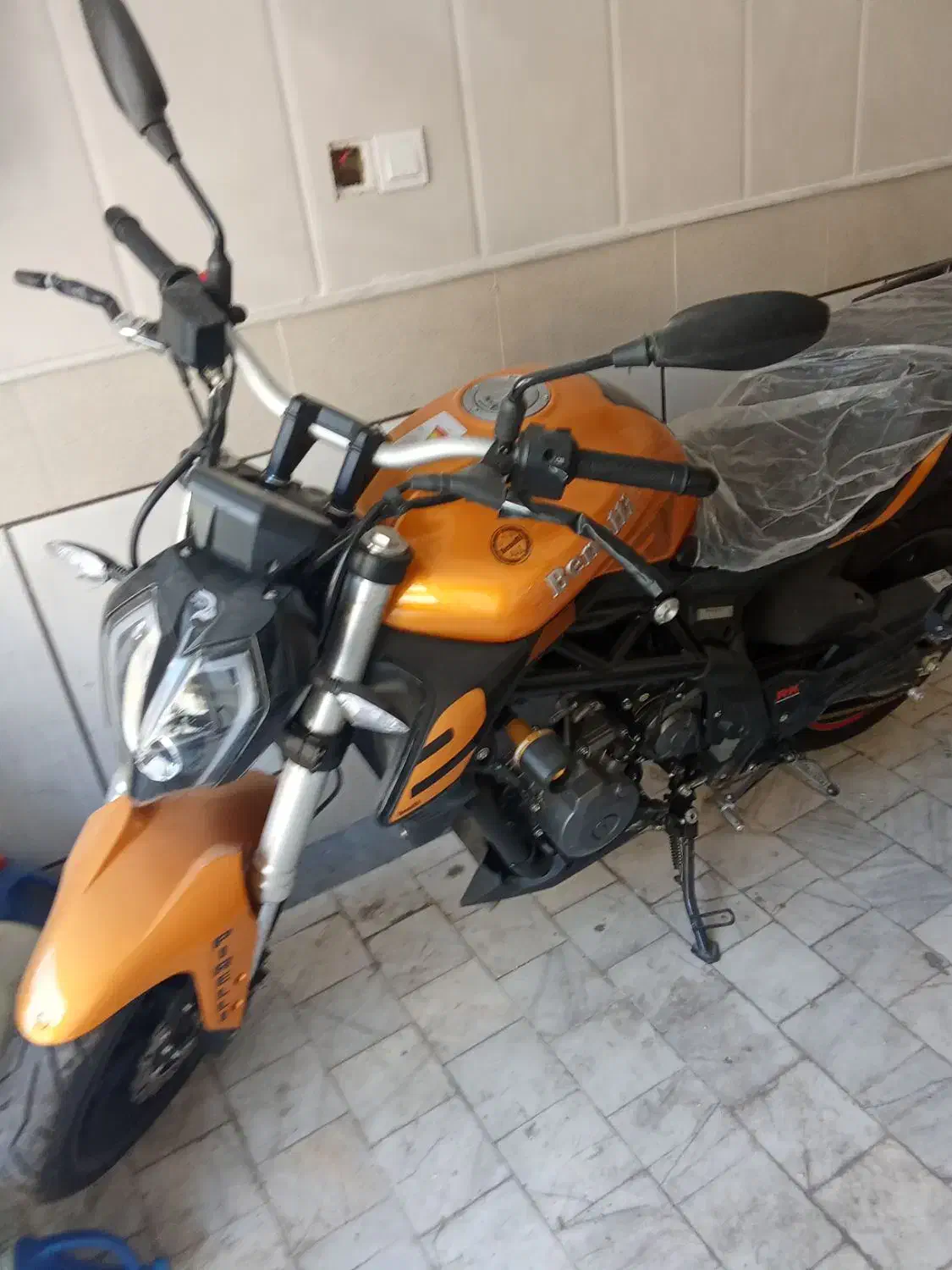 بنلی ۳۰۰ جفت سیلندر|موتورسیکلت|قم, امامزاده ابراهیم|دیوار