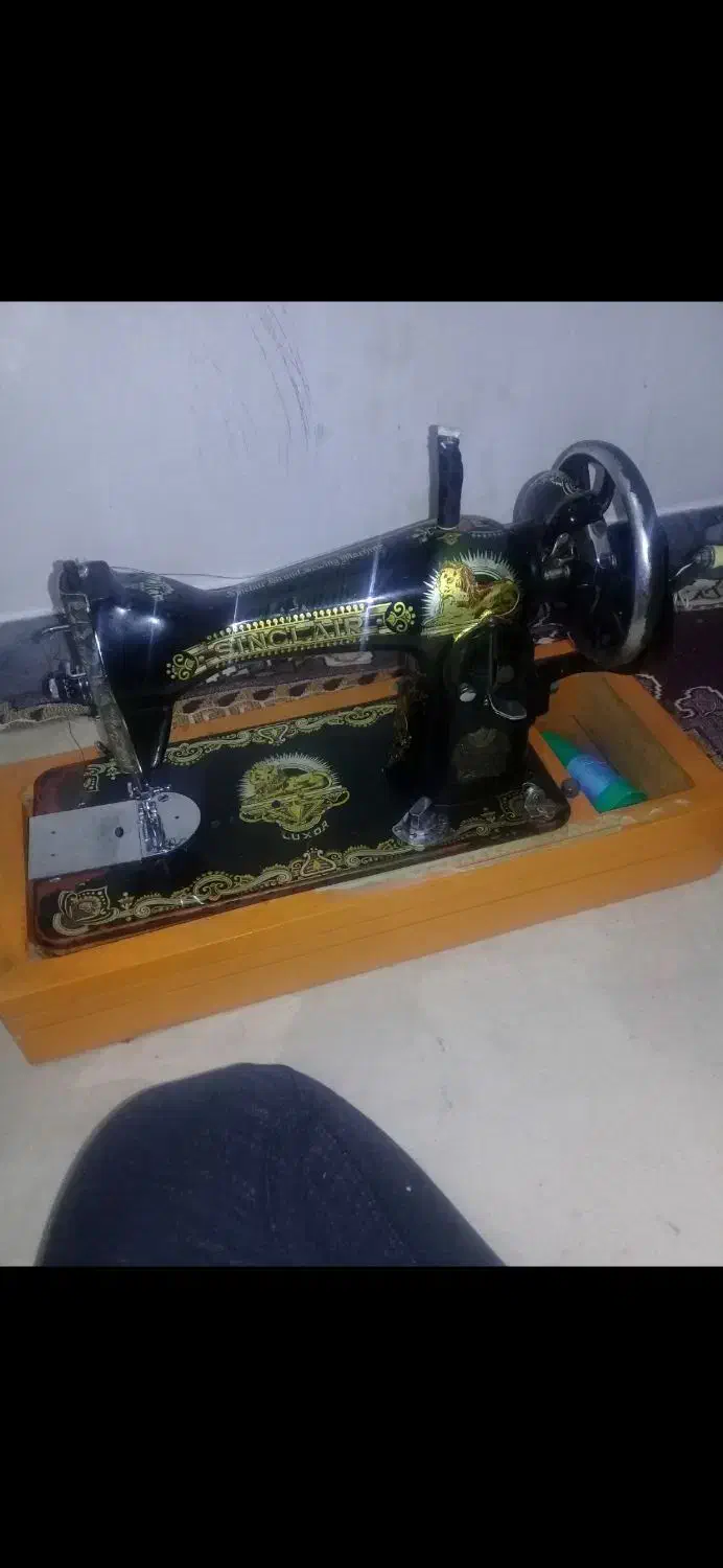 چرخ دستی|چرخ خیاطی و ریسندگی|لنده, |دیوار