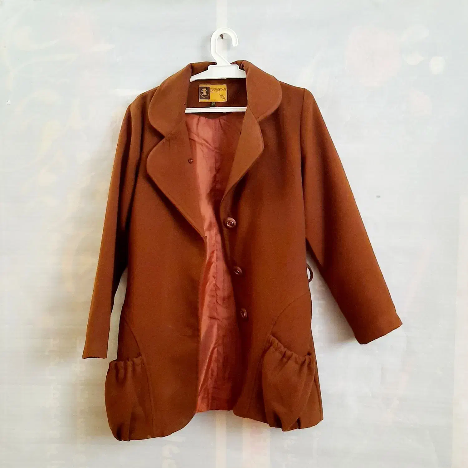 چند عدد لباس گرم (سایز 38) چک صیادی|لباس|اردکان, |دیوار