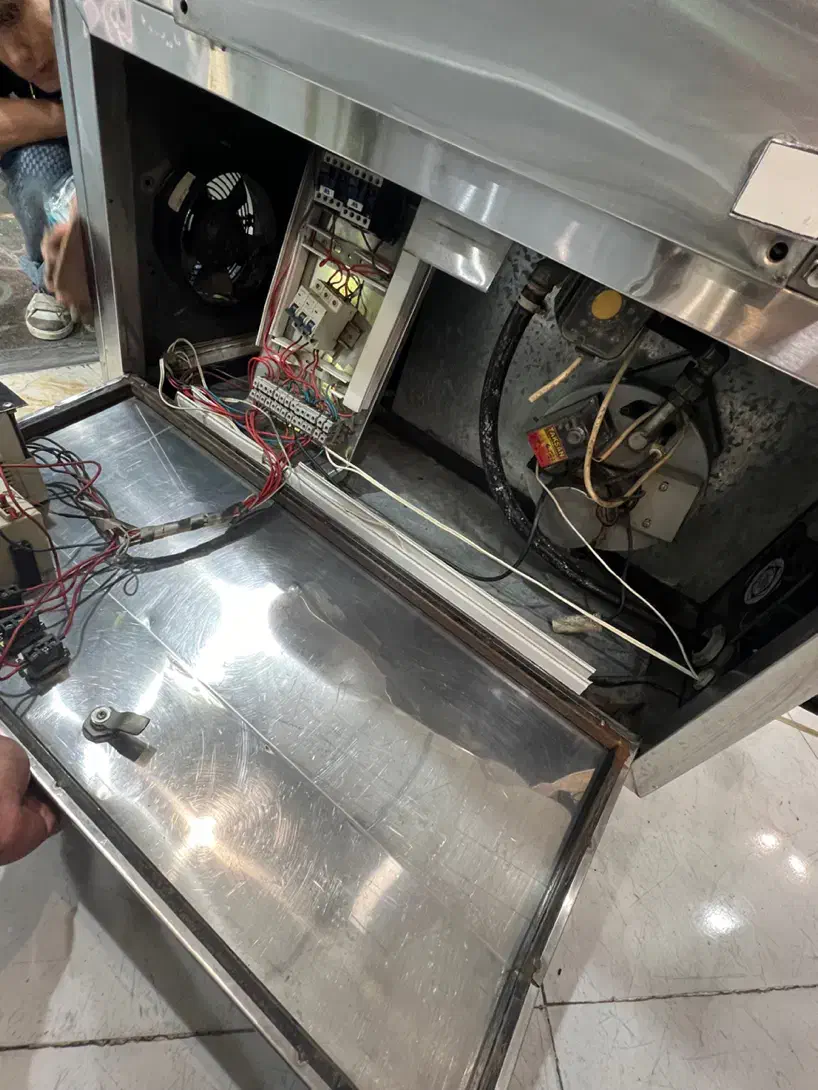 فر ریلی آذر پخت نوین|کافیشاپ و رستوران|تهران, بهمن یار|دیوار