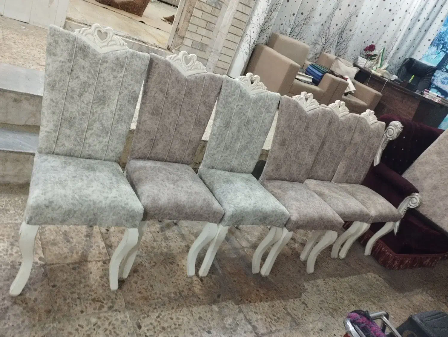 تعمیرات مبل در منزل|خدمات پیشه و مهارت|دوگنبدان, |دیوار