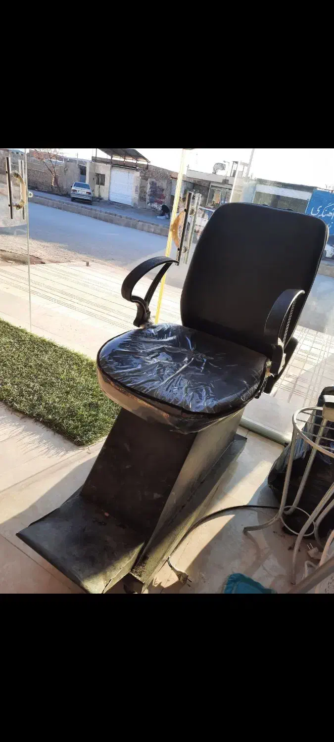 صندلی ارایشگاه|آرایشگاه و سالنهای زیبایی|کرمان, |دیوار