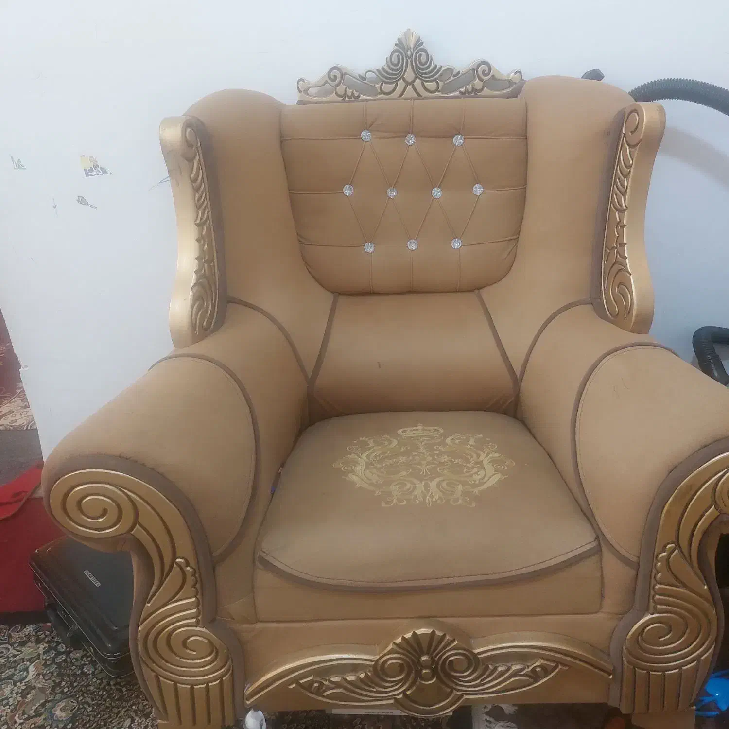 مبل در حد نو|مبلمان خانگی و میز عسلی|دهدشت, |دیوار