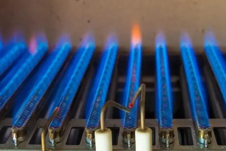 تعمیرات ، نصب و فروش آبگرمکن ، پکیج ، بخاری|خدمات پیشه و مهارت|آزادشهر, |دیوار