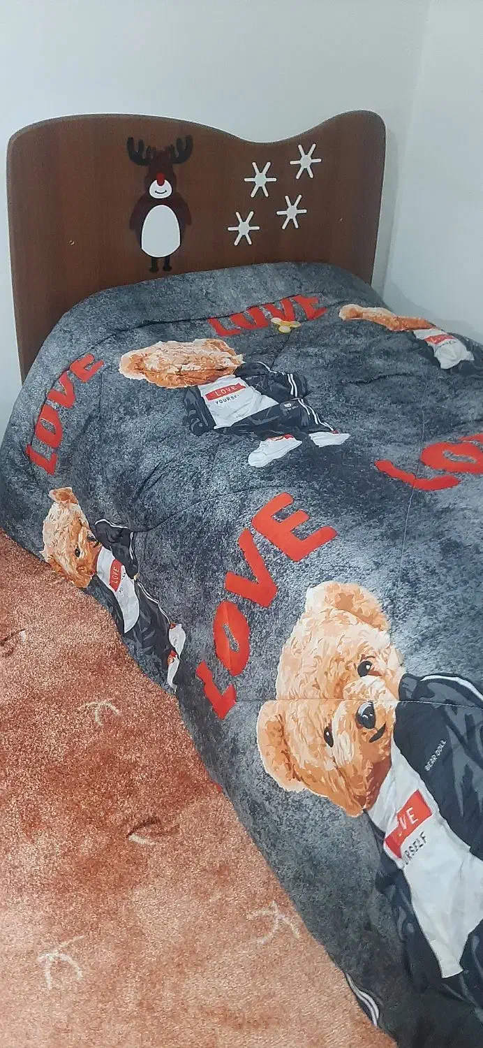 تختخواب تک نفره ام دی اف و وکیوم|تخت و سرویس خواب|شیراز, درکی|دیوار