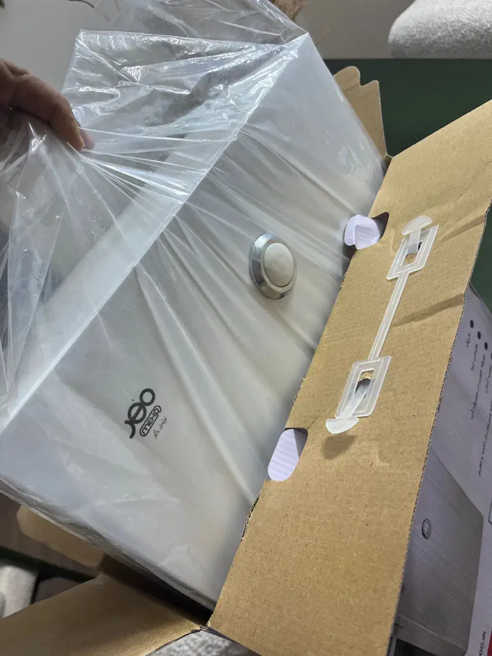 فلاش تانک پنلی برند مهر|لوازم سرویس بهداشتی|آمل, |دیوار