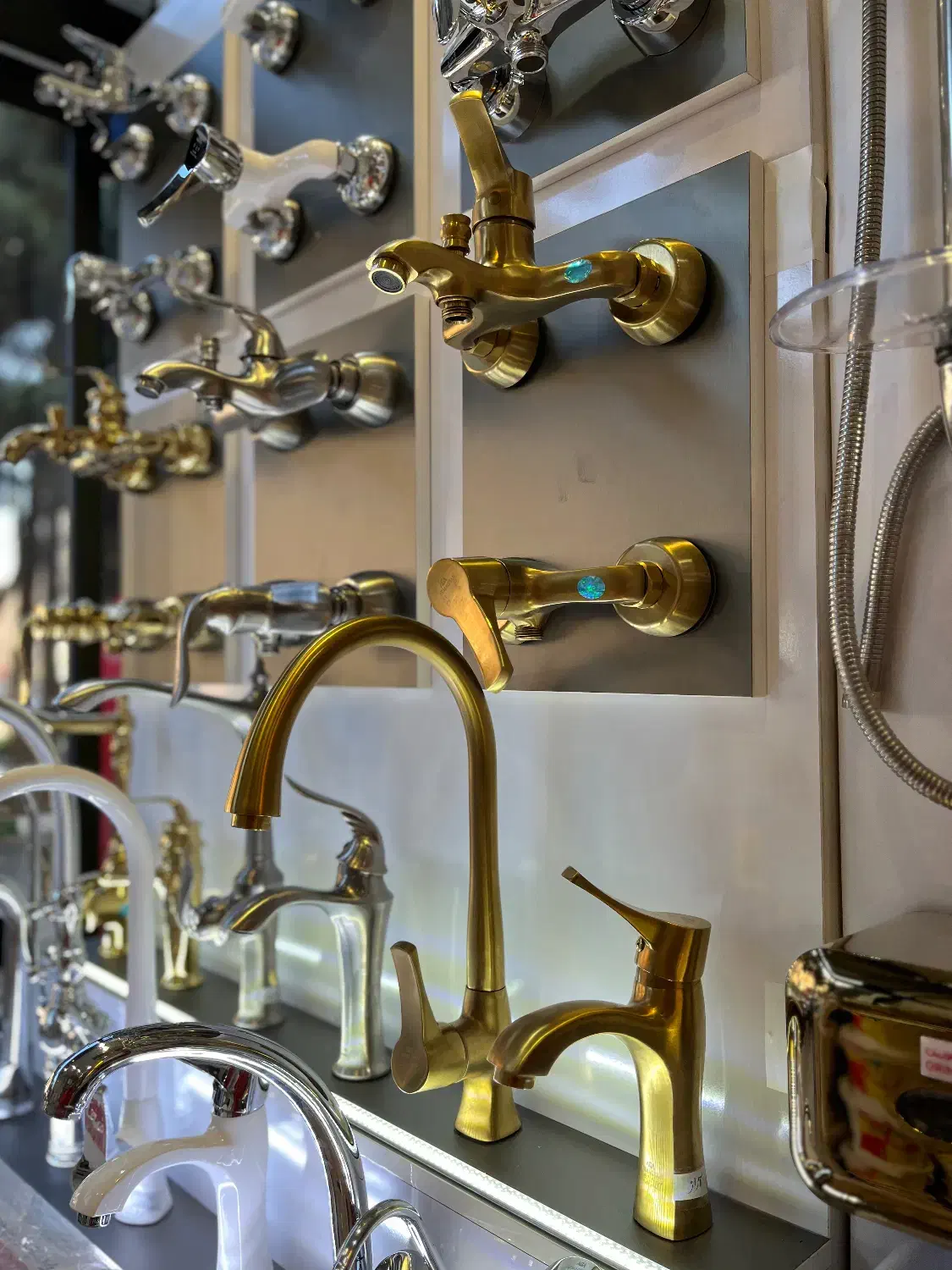 تجهیزات ساختمانی|مصالح و تجهیزات ساختمان|تهران, ایرانشهر|دیوار