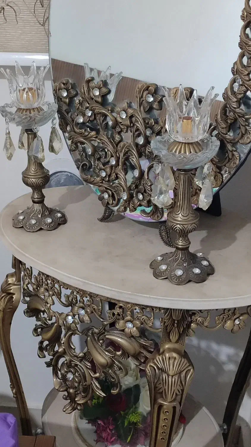 آینه و شمعدان|آینه|فردیس, قریشی|دیوار