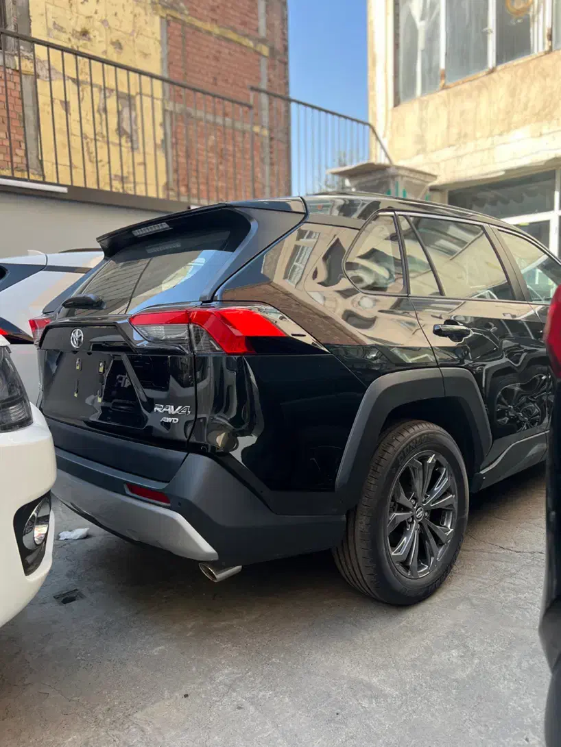 تویوتا رافوور ۲۰۲۵موتور ۲۵۰۰چین دودف هیبرید|خودرو سواری و وانت|تهران, سهروردی|دیوار