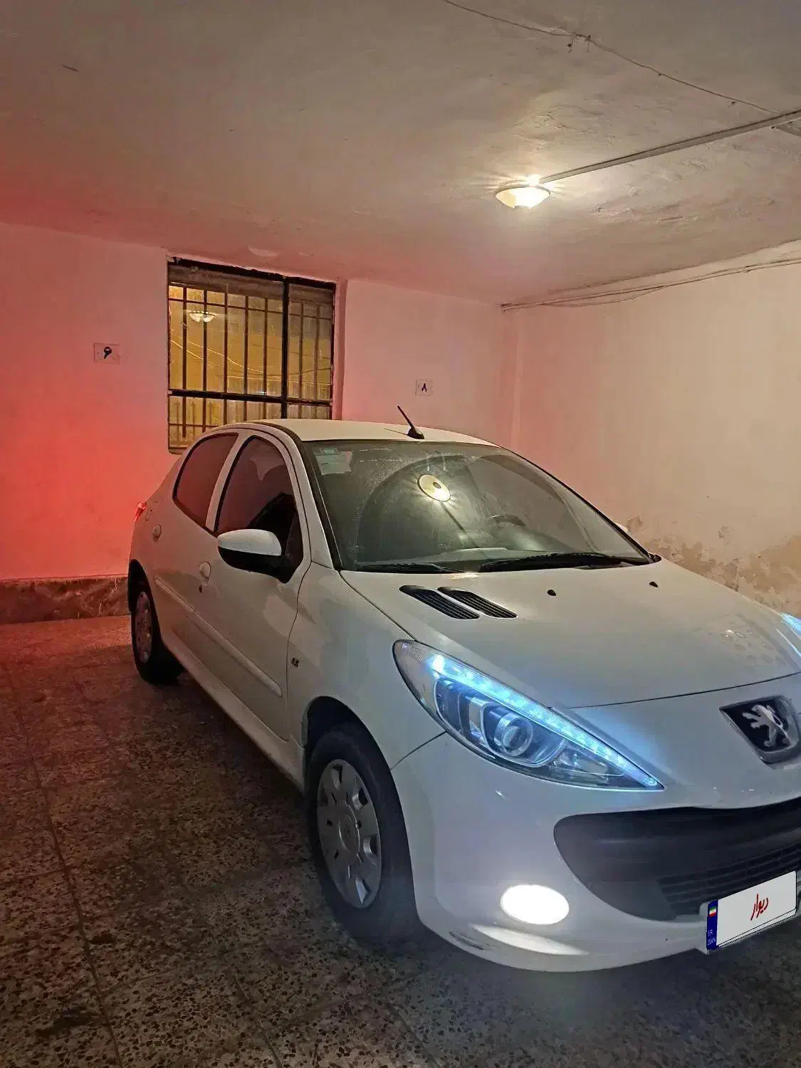 پژو ۲۰۷ مدل ۱۴۰۱ سقف فلز|خودرو سواری و وانت|پردیس, فاز ۱|دیوار