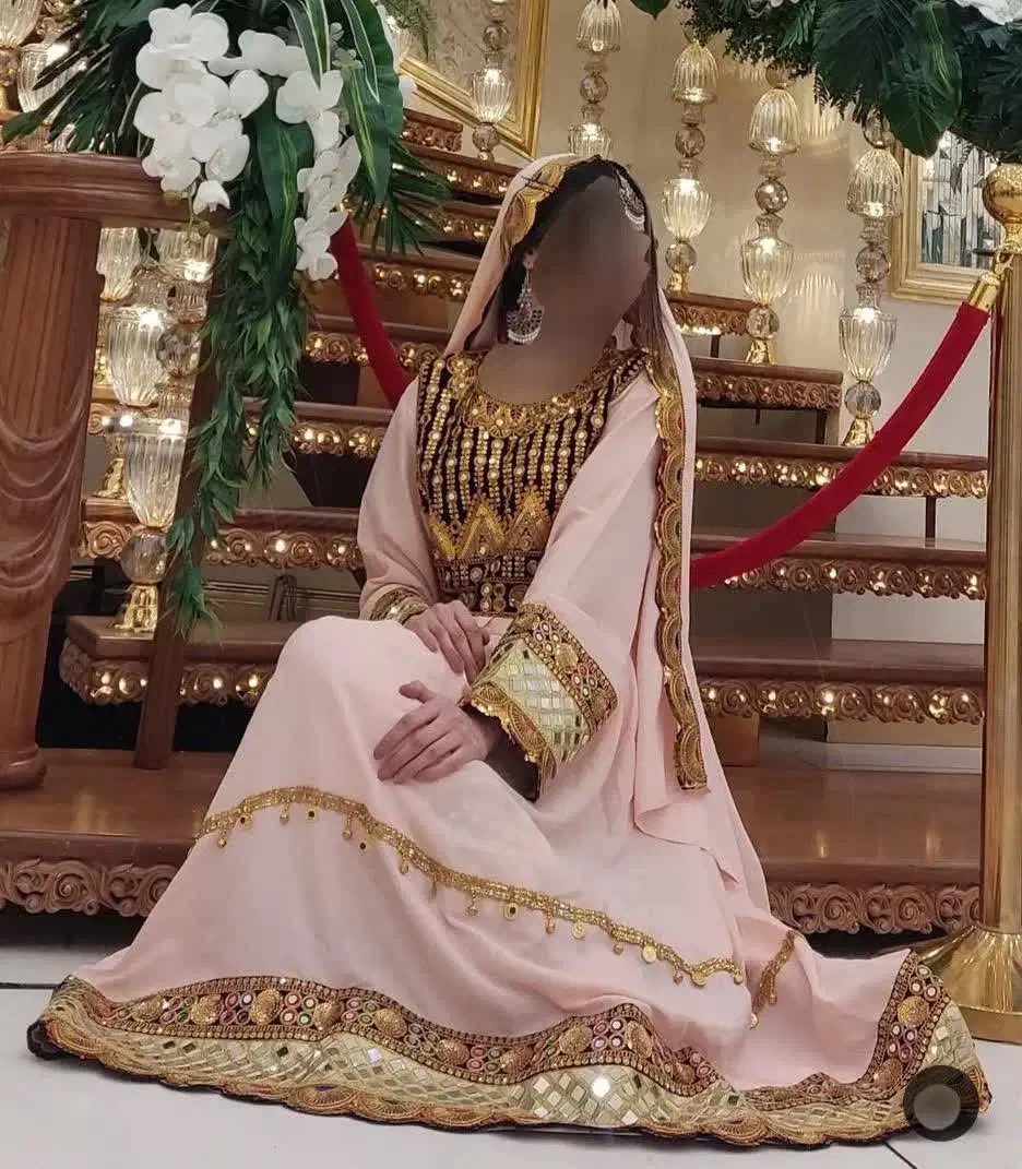 لباس محلی مجلسی/گند|لباس|قم, باسکول|دیوار