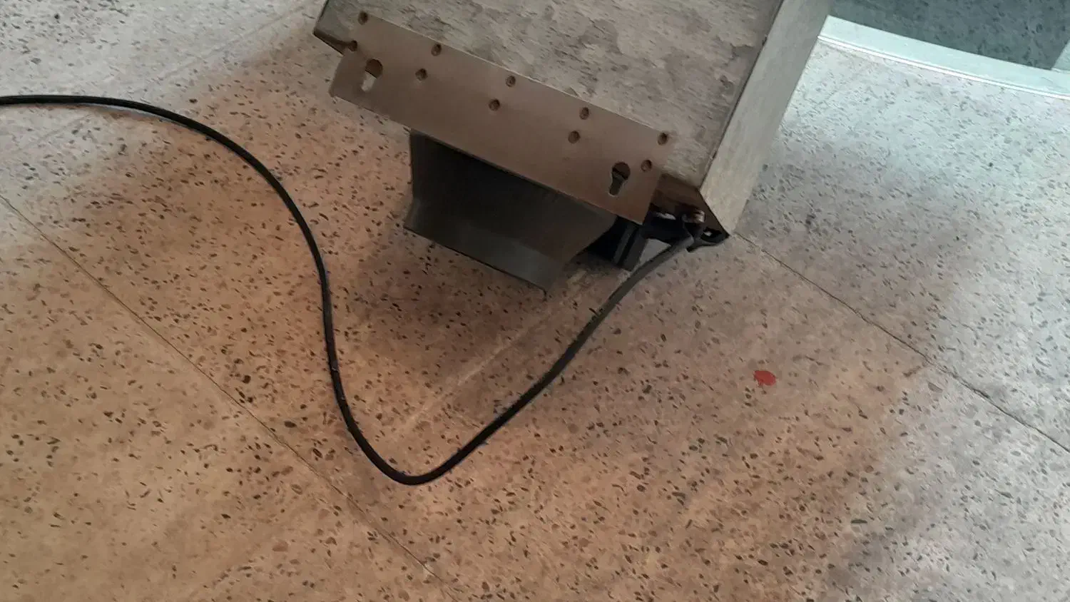 هود|هود|ایوان, |دیوار