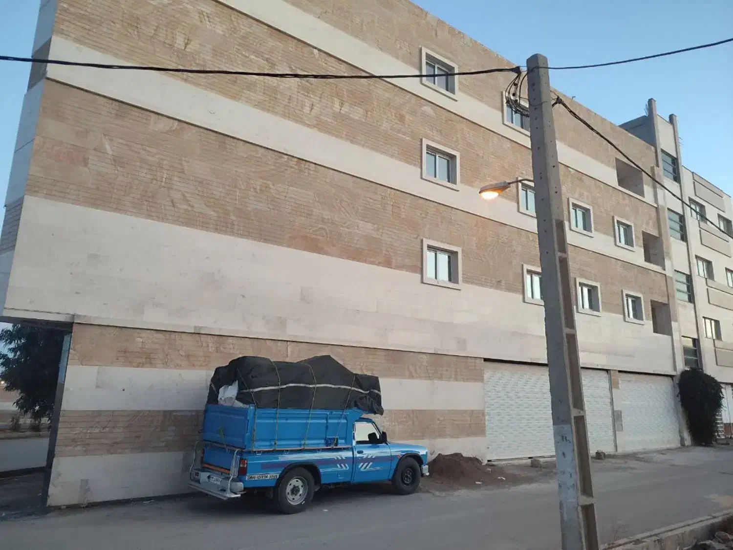 اپارتمان شاهین شهر کوی کارمندان معاوضه و فروش|فروش آپارتمان|شاهینشهر, دانشگاه آزاد شاهین شهر|دیوار