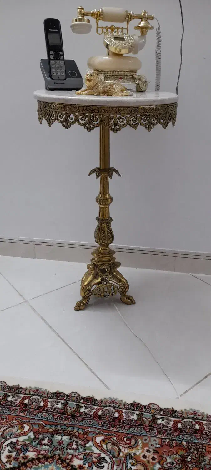 میز تلفن|میز تلفن|شاندیز, |دیوار