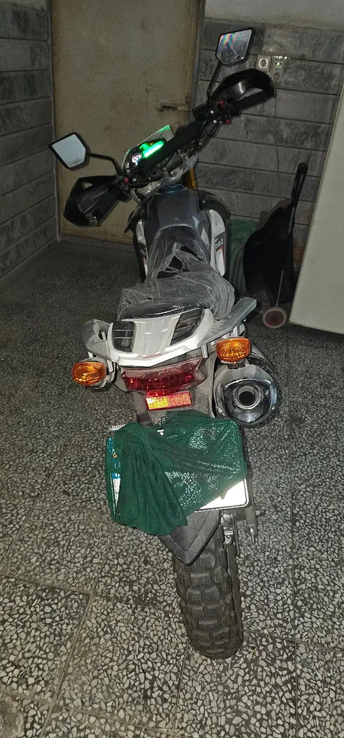 موتور تریل فروش فوری با قیمت استثنایی|موتورسیکلت|آستانه سرا, |دیوار