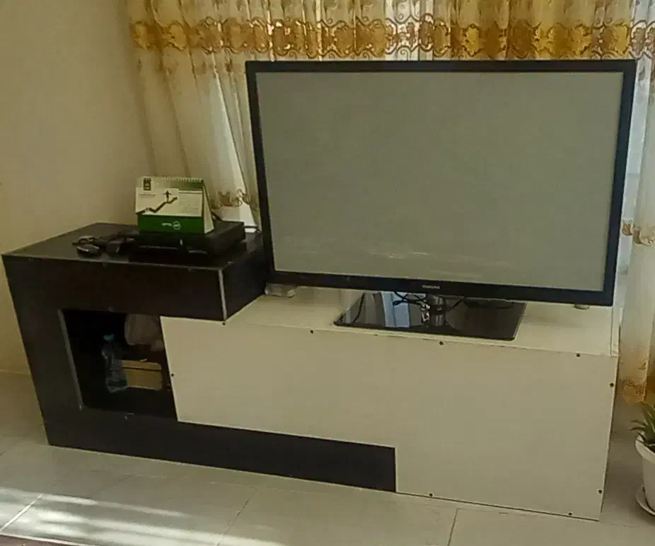 میز تلویزیون|میز تلویزیون|نیشابور, فضل|دیوار
