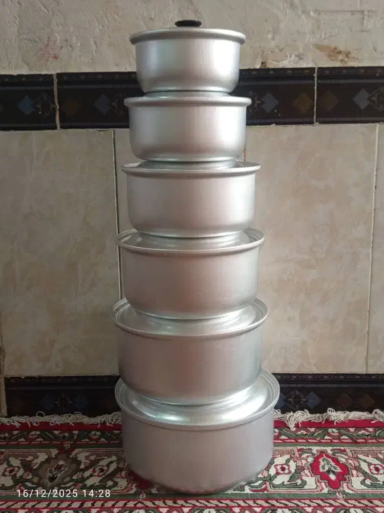 قابلمه|ظروف پخت‌وپز|یاسوج, |دیوار