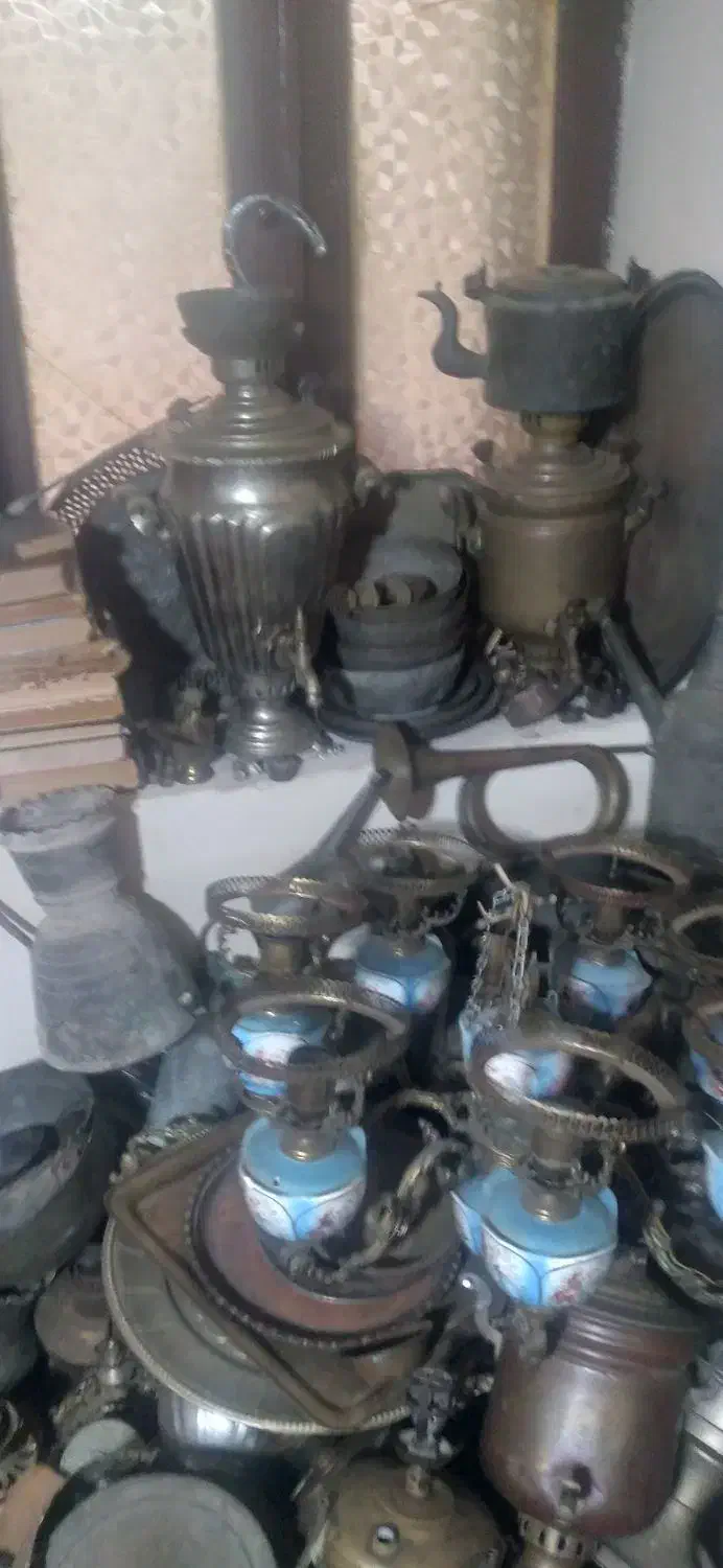 فقط فقط یکجا به فروش میرسد.توضیحات کامل بخون|کلکسیون اشیاء عتیقه|آستانه اشرفیه, |دیوار