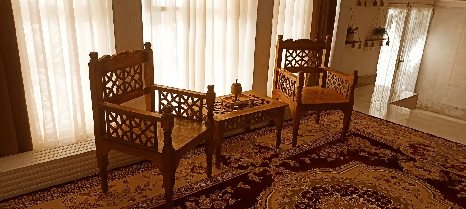 تخت سنتی|مبلمان خانگی و میز عسلی|تربت‌حیدریه, حاجی یار‎|دیوار