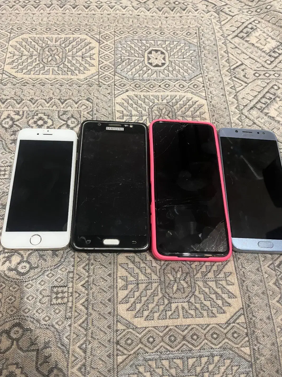 ۴ عدد گوشی|موبایل|تهران, پونک|دیوار