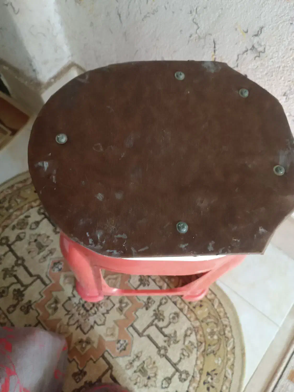 چهارپایه پلاستیکی مارک ناصر|صندلی و نیمکت|کرمانشاه, |دیوار