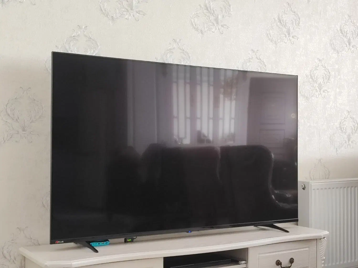 tv65اینچ aplus|تلویزیون و پروژکتور|اندیشه, شهرک صدف|دیوار