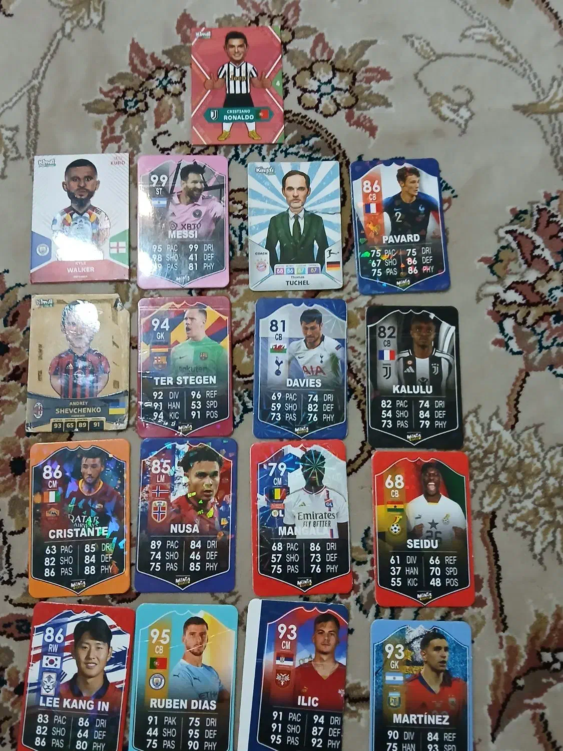 کارت کمدی|اسباب‌‌بازی|قائن, |دیوار