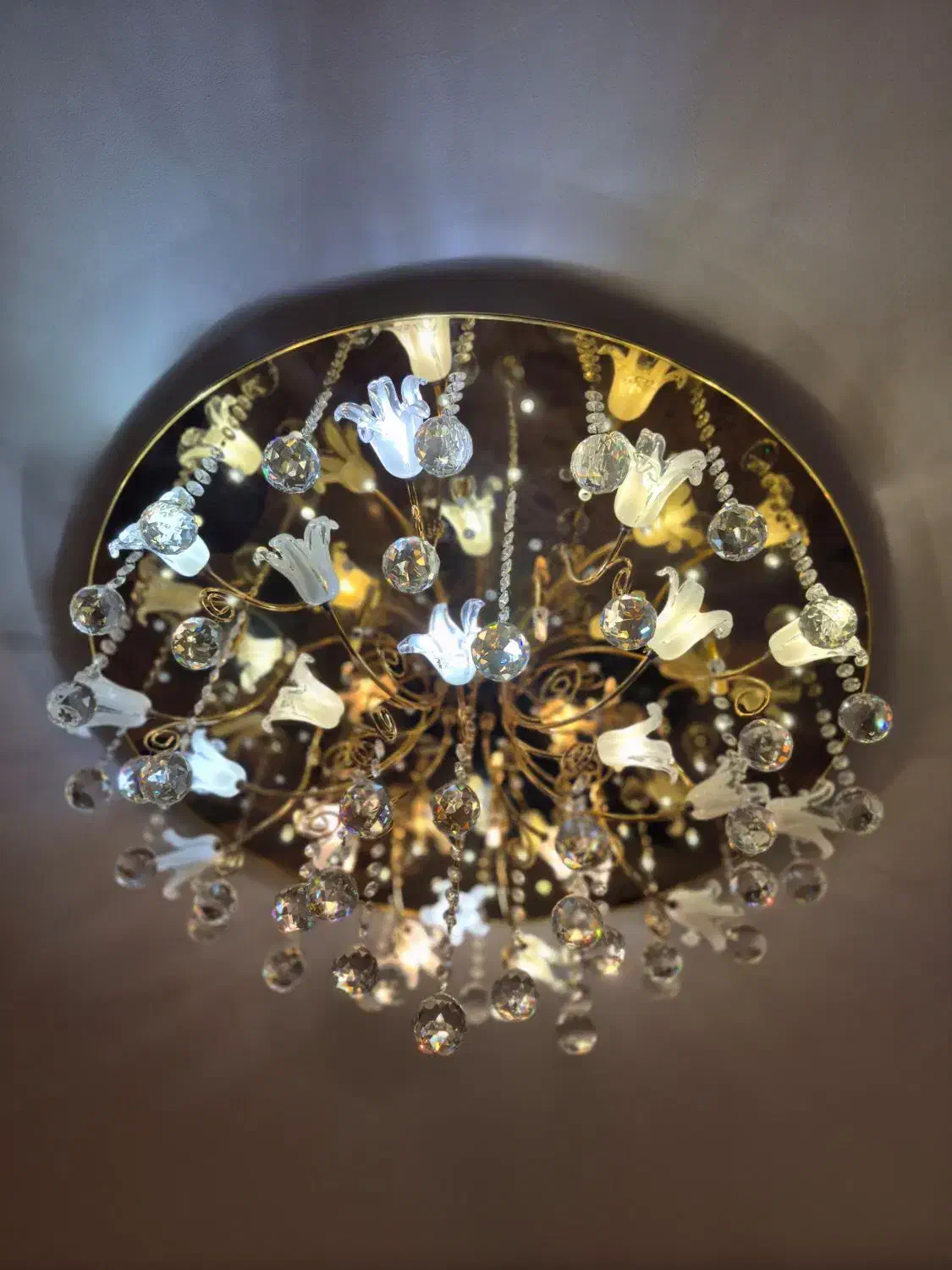 لوستر سقفی با حباب های لاله و کریستال باکیفیت|لوستر و چراغ آویز|تبریز, |دیوار