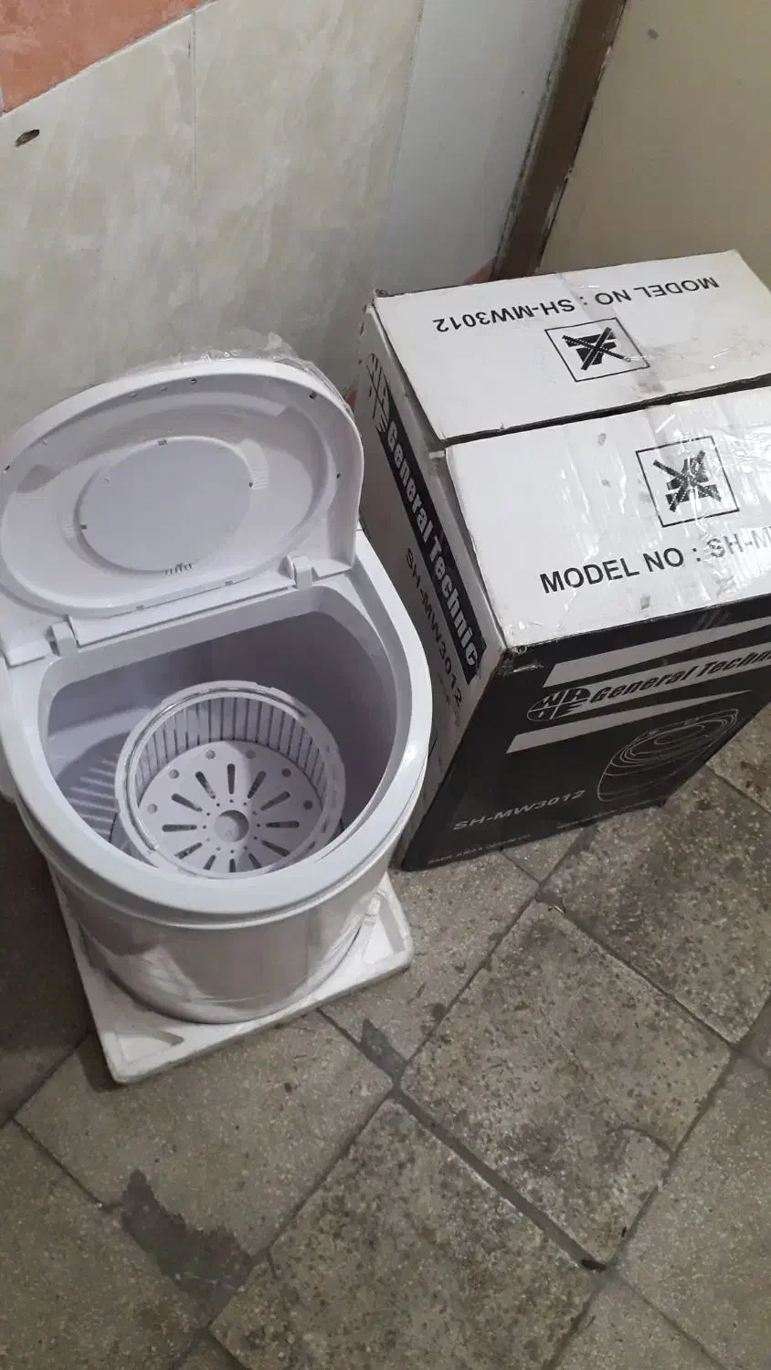 مینی واش ۳ کیلویی نو خشک کن|ماشین لباسشویی و خشککن لباس|قم, علی آباد|دیوار