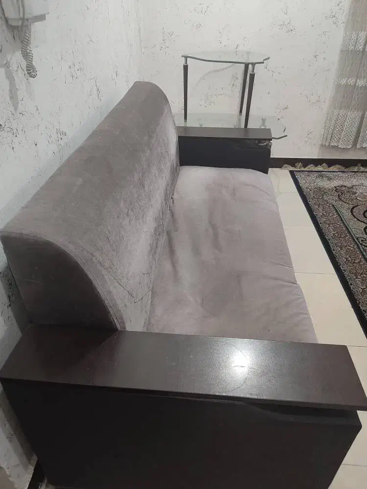 مبل ۷ نفره همراه با میز عسلی|مبلمان خانگی و میز عسلی|اهواز, کوی مهدیس|دیوار
