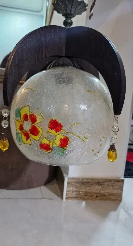 لوستر شیشه ای|لوستر و چراغ آویز|رشت, کوی امام رضا|دیوار