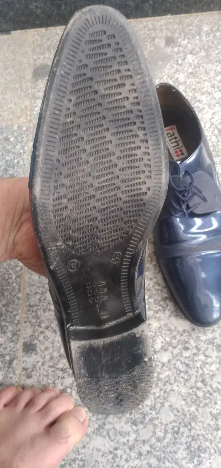 یک جفت کفش اصل ورنی|کیف، کفش، کمربند|پیرانشهر, |دیوار