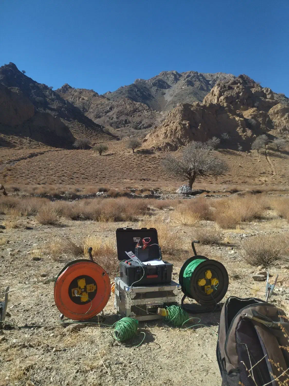 آب‌یابی و تعیین سطح آب با دستگاه|خدمات باغبانی و درختکاری|مشهد, دانشجو|دیوار